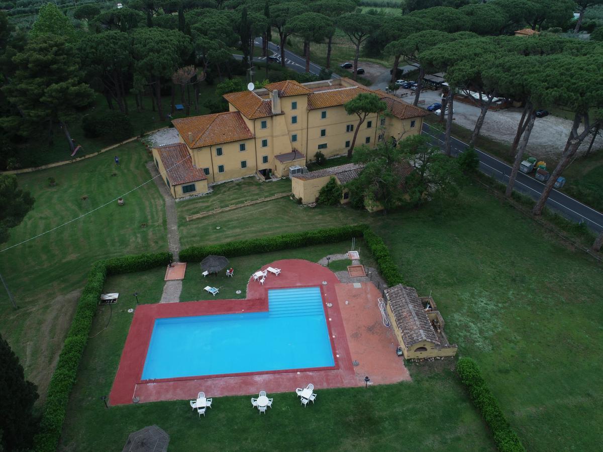 Hotel Bambolo Castagneto Carducci Exterior photo